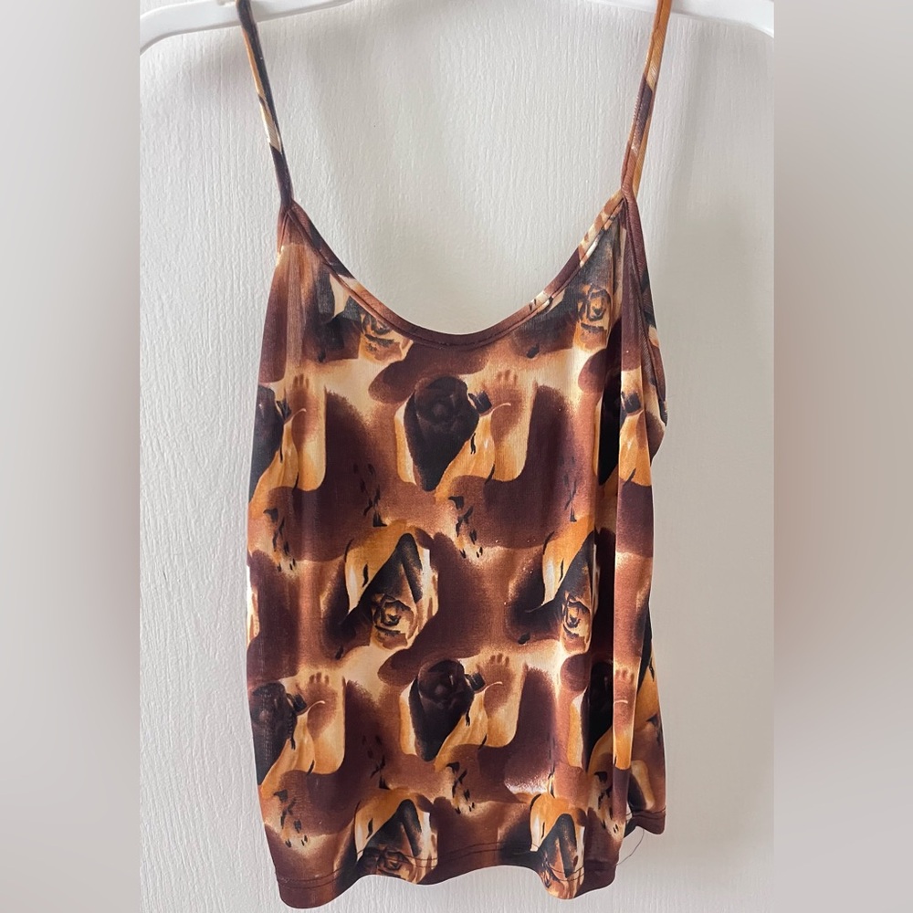 Rose tank